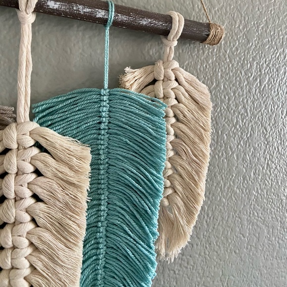 Macrame Feather Wall Hanging - Picture 2 of 3